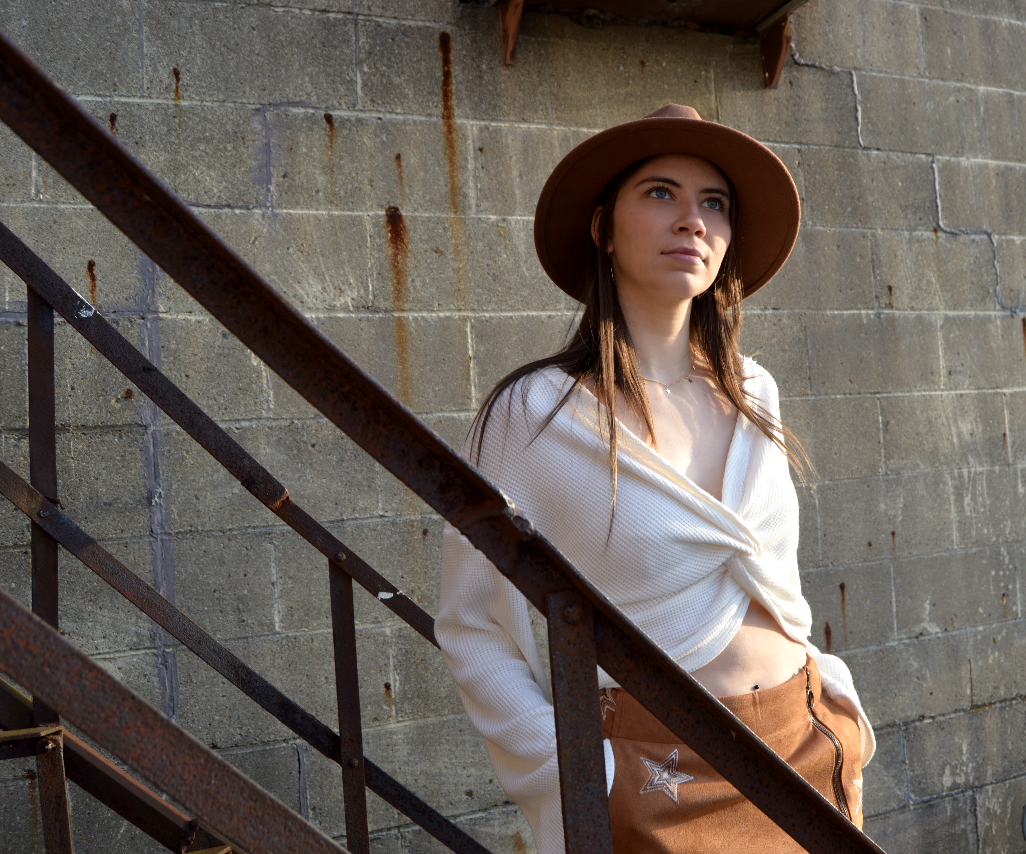 Don't Get It Twisted Top (Ivory)