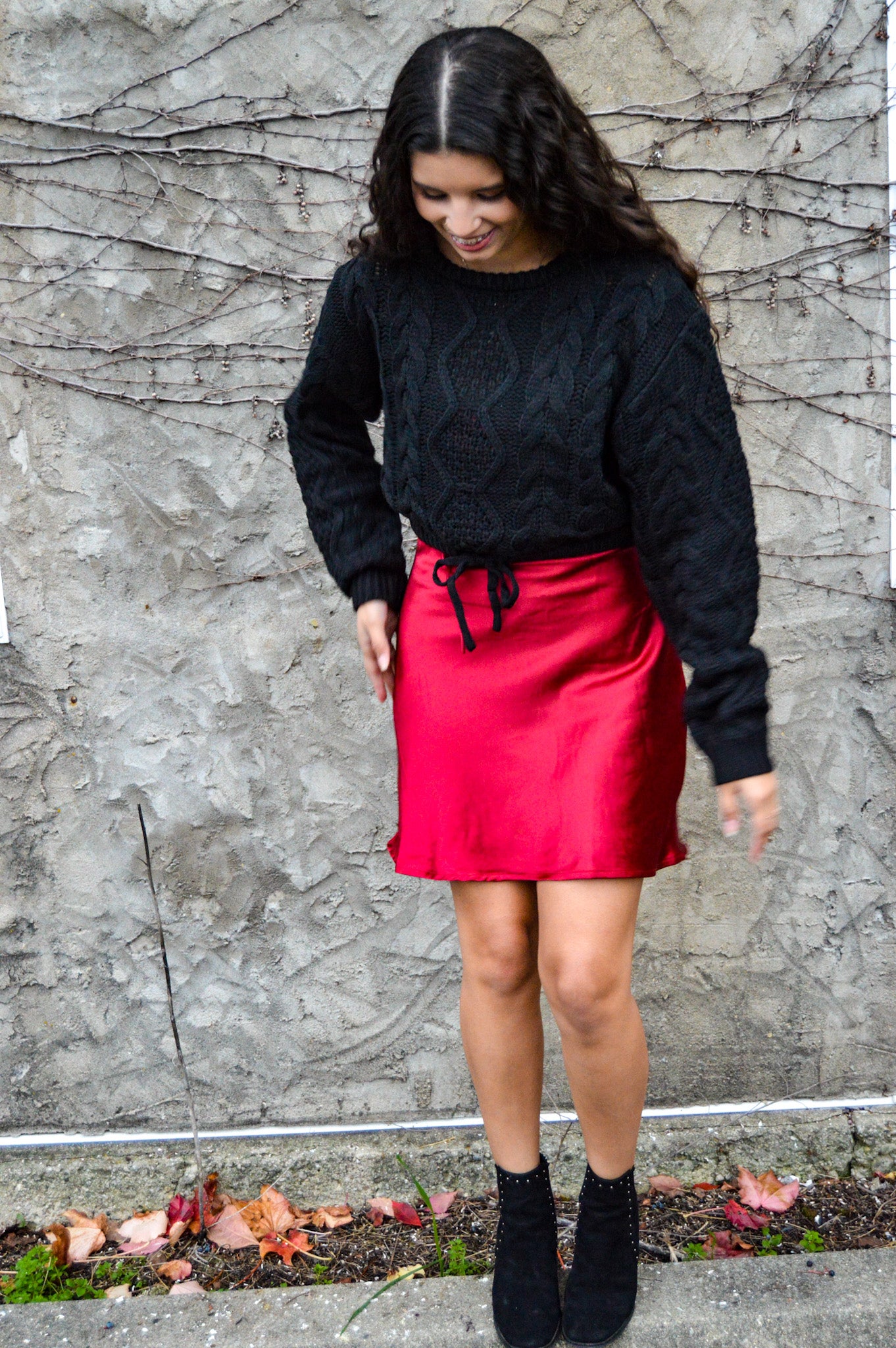 Black Cable Knit Cropped Sweater