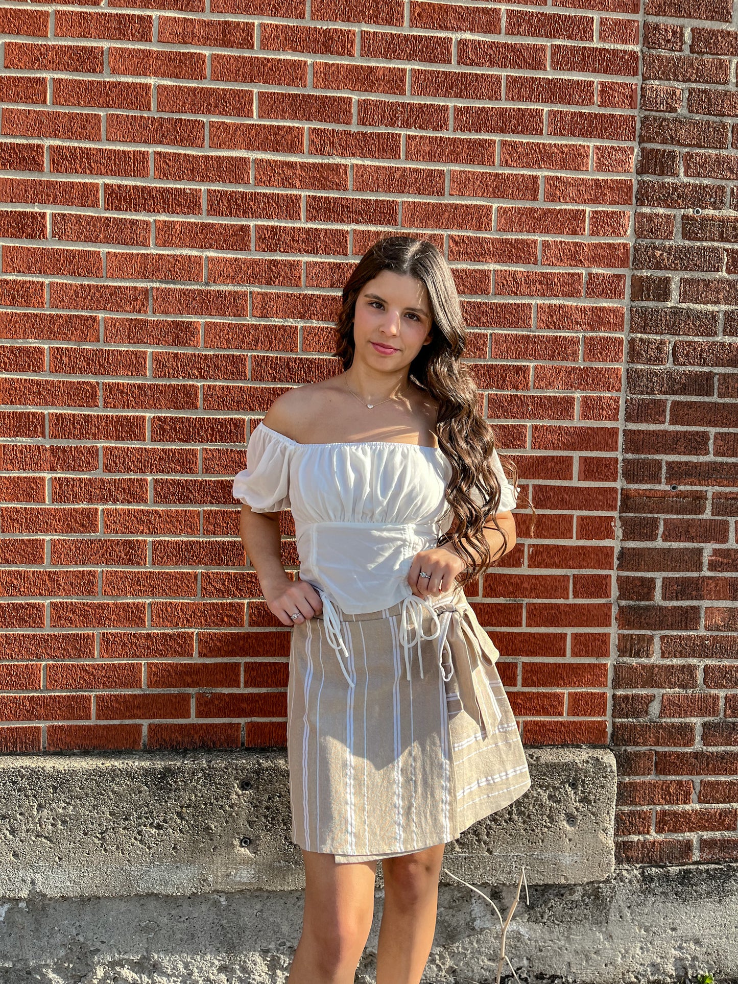 Out On the Town Top (Ivory)