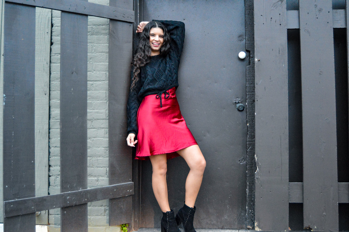 Black Cable Knit Cropped Sweater