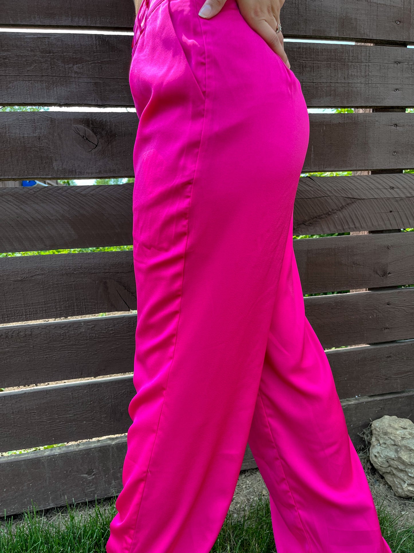Suit Up Trousers (Fuchsia)