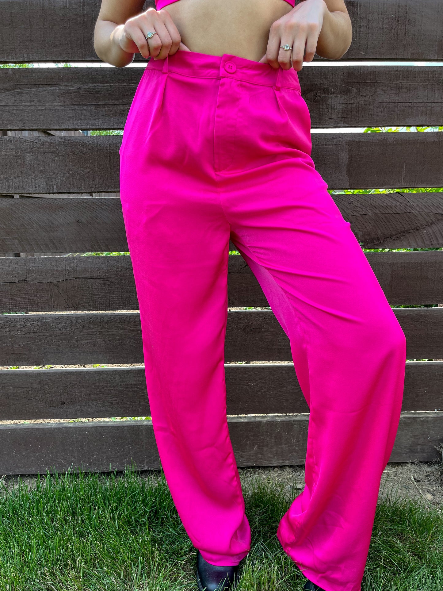 Suit Up Trousers (Fuchsia)
