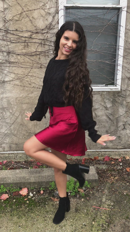 Black Cable Knit Cropped Sweater