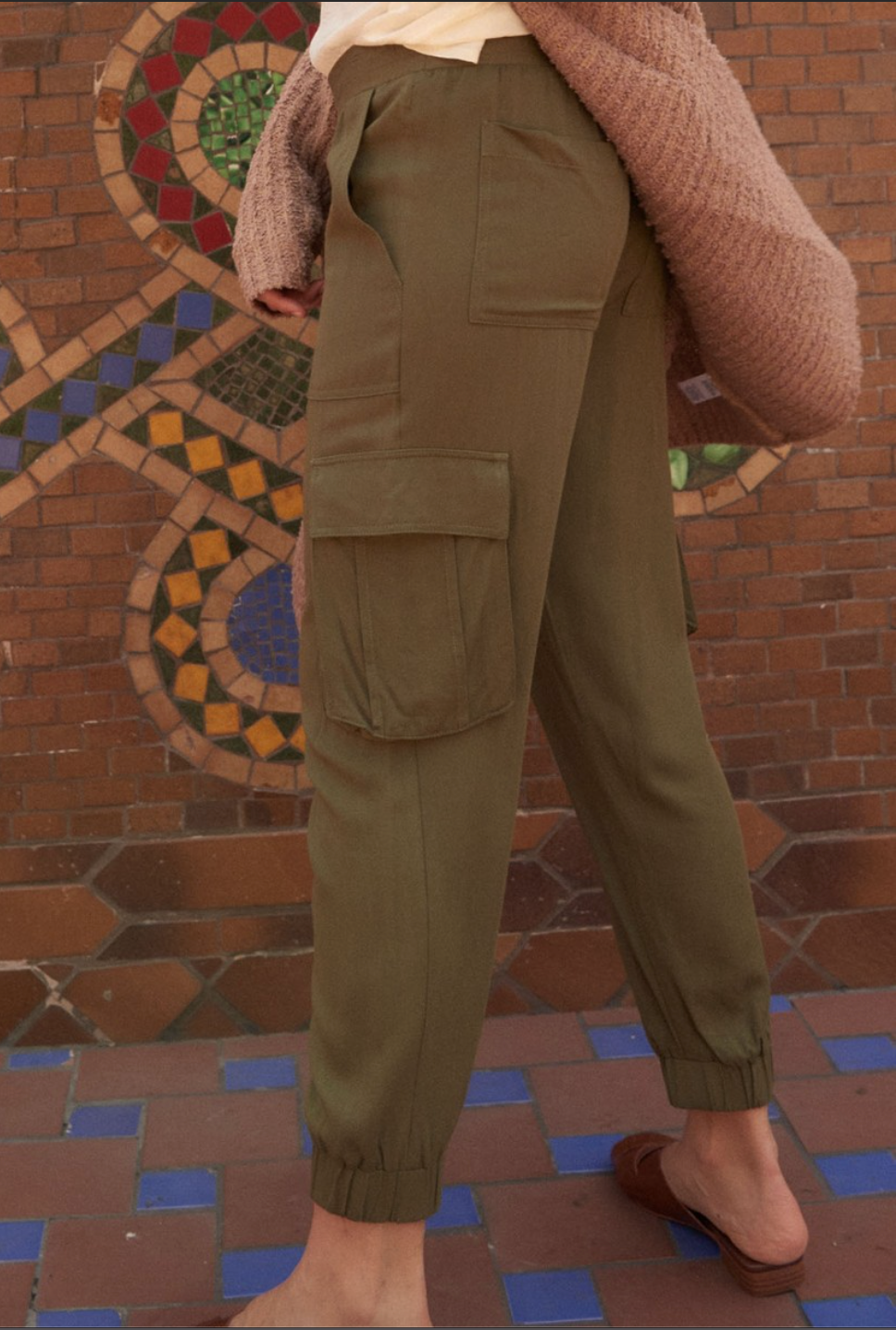 Work Hard Jogger Pants (Olive)