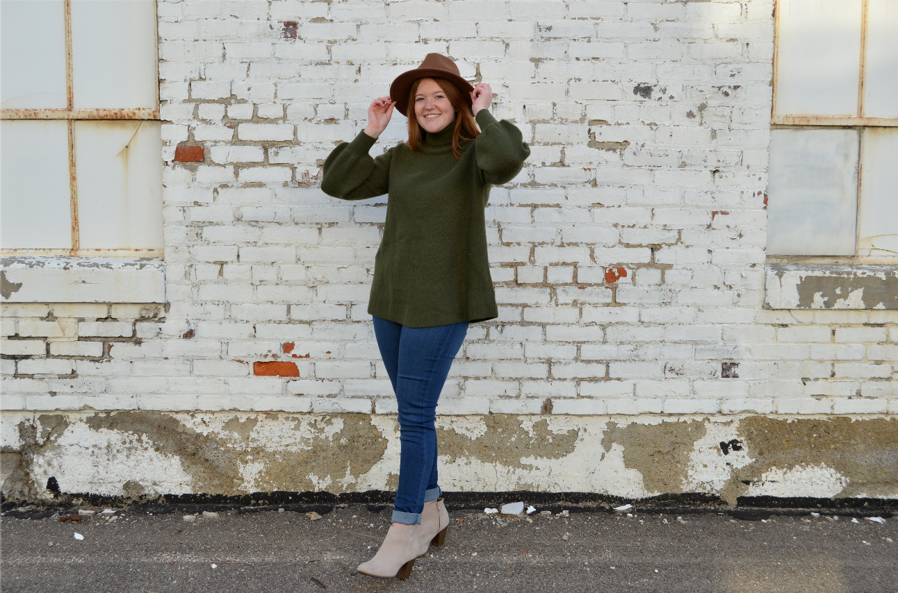 Sydnie Turtle Neck Sweater